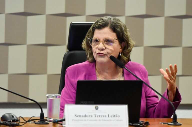 Comissão de Educação e Cultura do Senado vai realizar novo ciclo de audiências públicas sobre PNE 5 Foco Político - Pernambuco | Senado Federal | Teresa Leitão