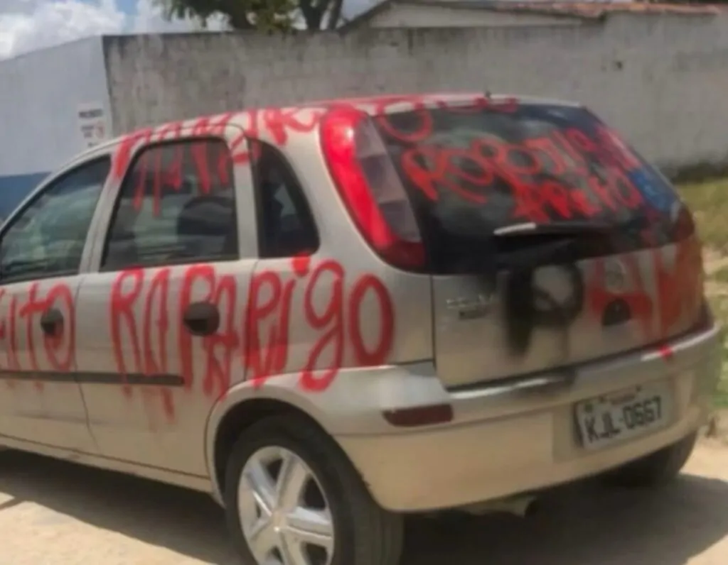 Primeira-Dama de Agrestina Flagrada em Atitude Polêmica após Suposta Confusão com Prefeito 1 Foco Político - Agreste | Agrestina | Pernambuco